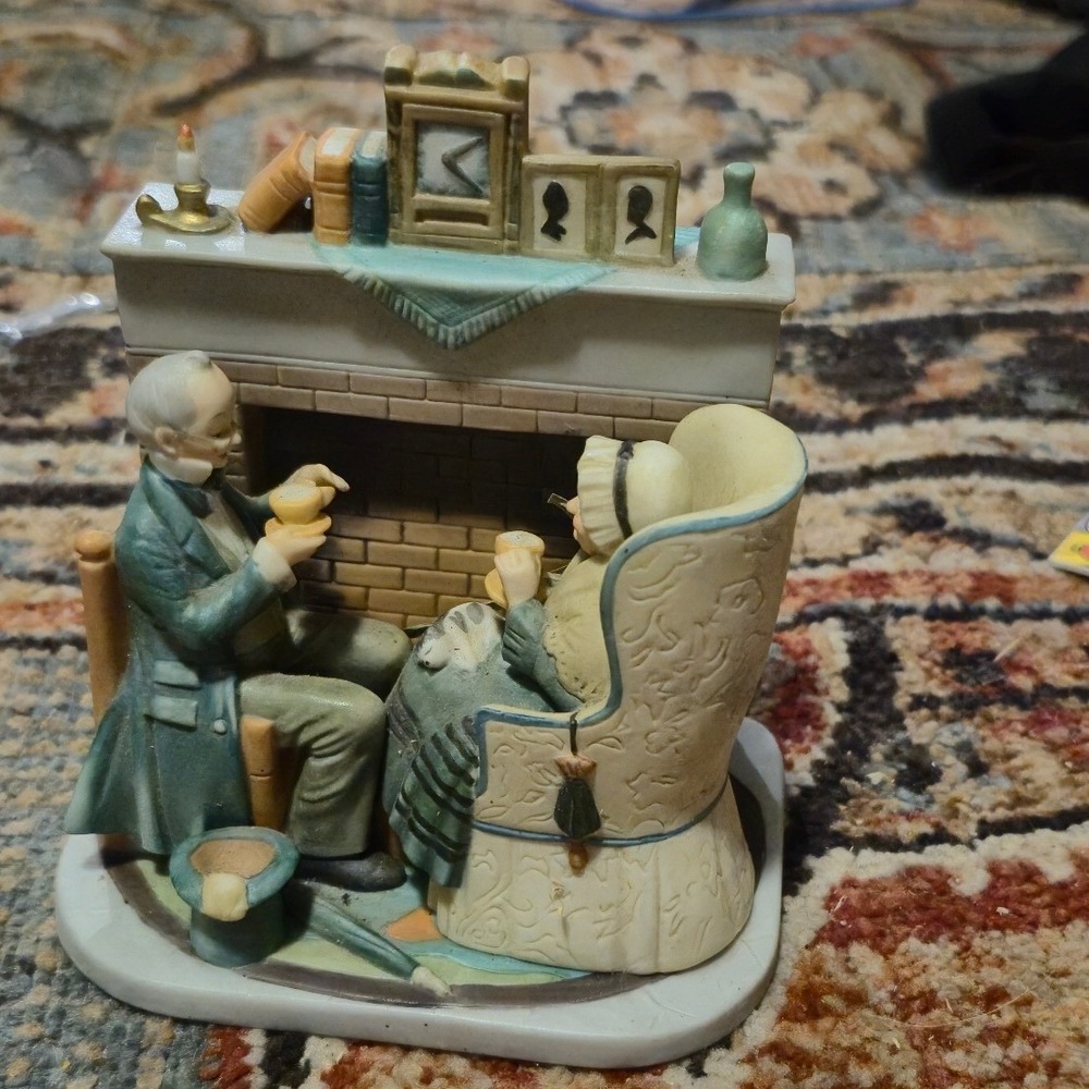 Norman Rockwell‎ Tea Time Goebel Figurine Portrait of America 1991 Saturday Post